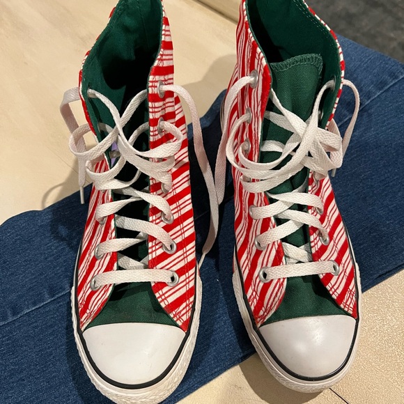 Christmas Converse Red and Green Plaid High Tops - Picture 1 of 3